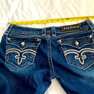 Rock revival low waist (9”) jeans